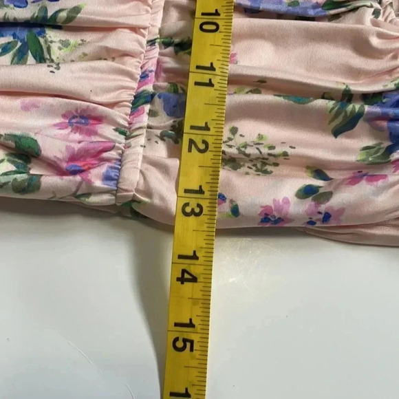 Zara halter crop top Light pink floral print Deep V Ruching NWT XL Feminine - Picture 6 of 11